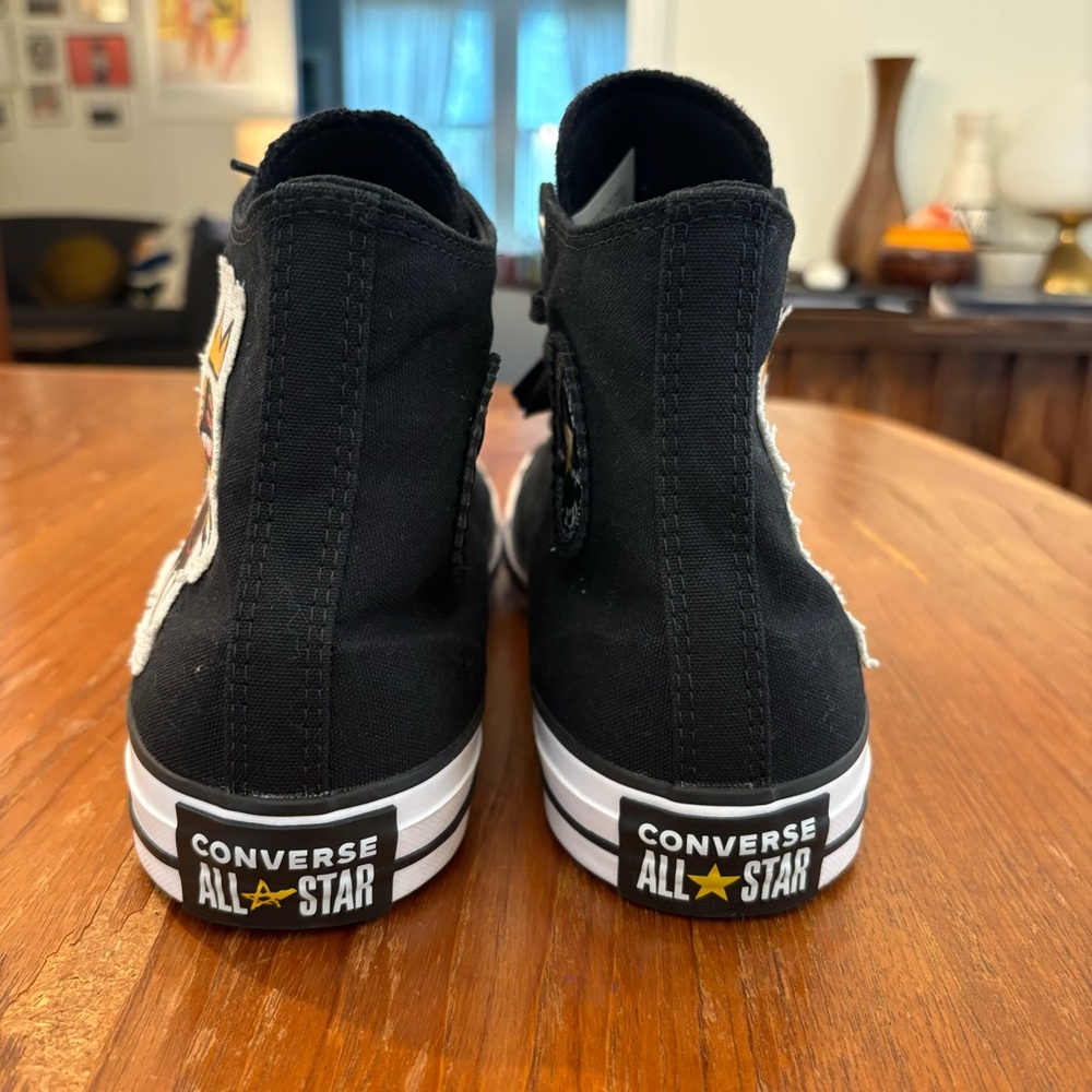 NWT! Men’s black Jean-Michel Basquiat x Chuck Taylor All Star High! Size 13 - Picture 4 of 8